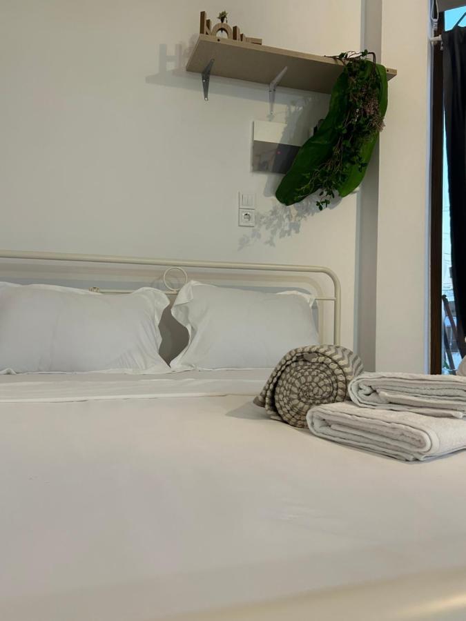 Paola'S Apartments Near Athens Airport Spata  Exterior photo