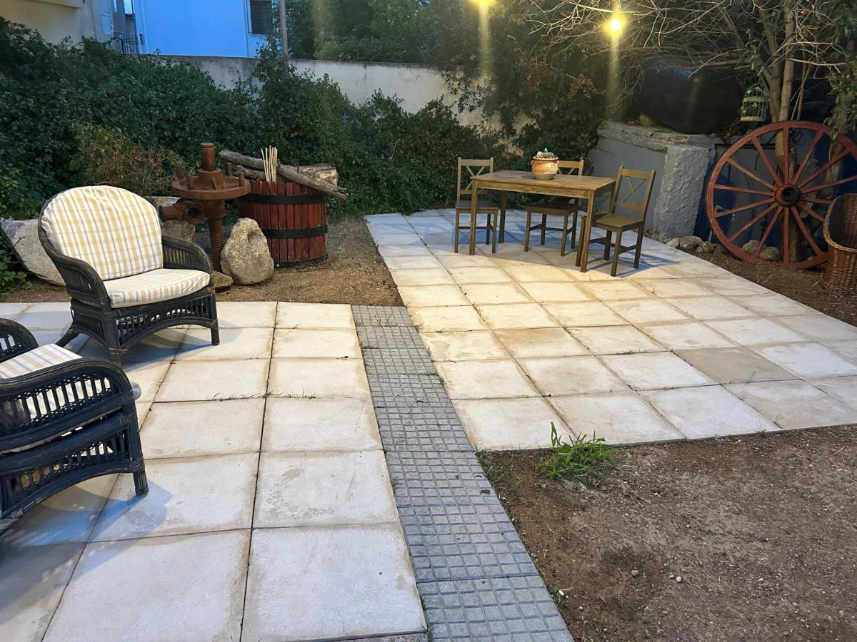 Paola'S Apartments Near Athens Airport Spata  Exterior photo